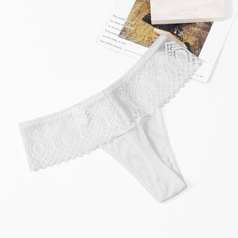 BZEL 3PCS/Set Women's Panties Sweet Lace Woman Underwear Hollow Out Sexy Lingerie Breathable G-Strings Comfort Underpants T-Back