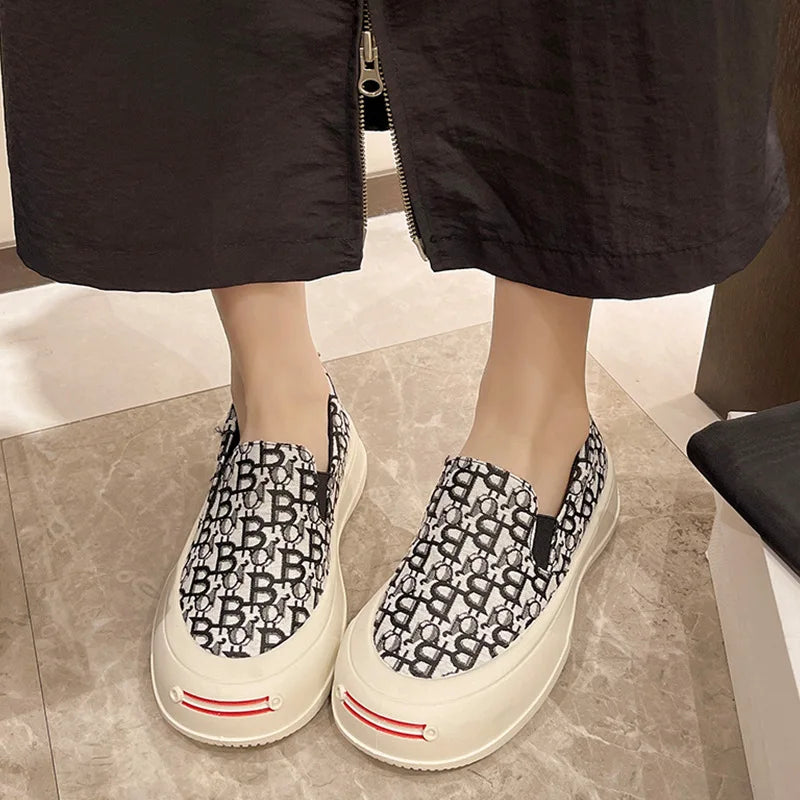 Fashion Designer Women's Platform Sneakers Casual Comfortable Ladies Flat Canvas Shoes Girls Letter Printing Slip-on Loafers