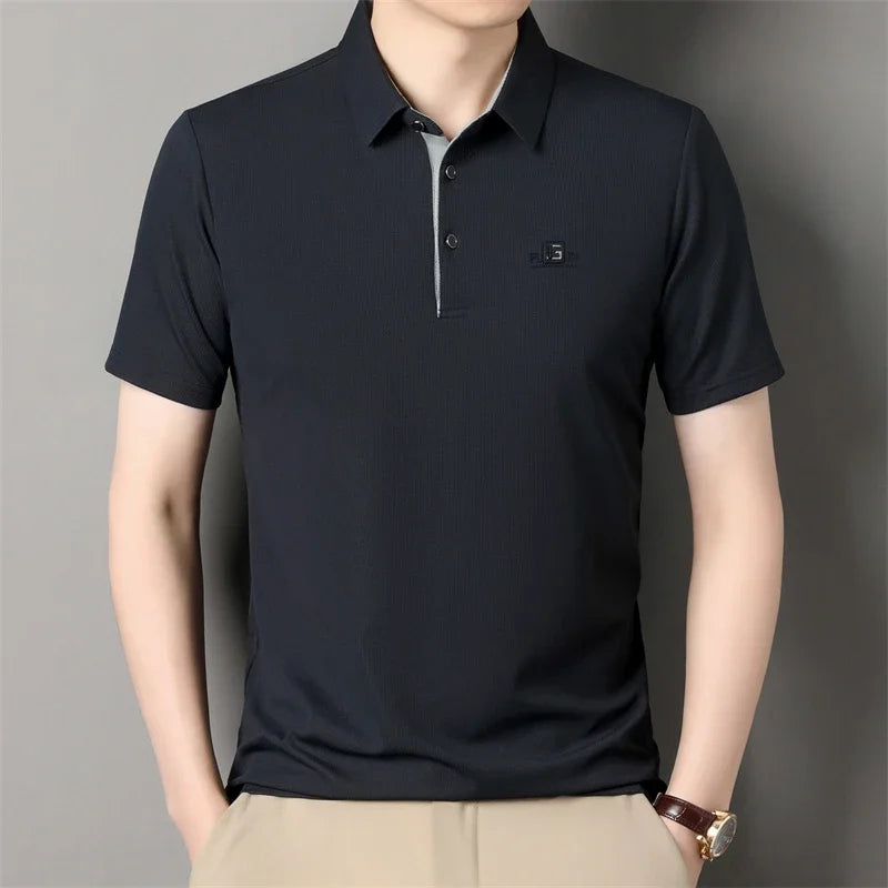 New Men's Business Casual Short Sleeved Shirt with Badge Solid Color Polo Shirt Fashionable Breathable Comfortable Versatile Top
