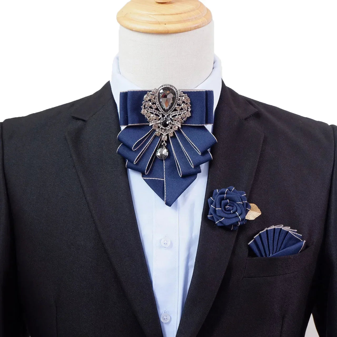 Vintage British Banquet Suit Shirt Collar Flowers Luxury French Men's Jewelry Bow Chest Clip 3-piece Set Wedding Bows Brooch Set