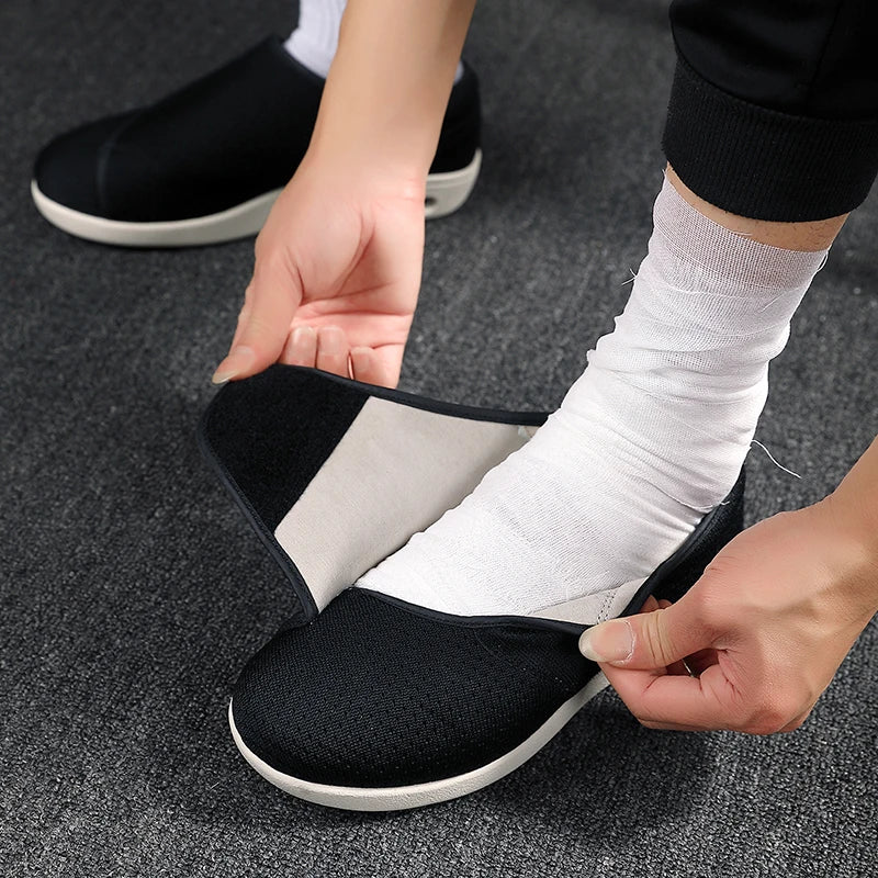Walking Shoes Men Diabetic Shoes Elderly Casual Solid Color Flat Shoes Oldmen Soft Comfortable Sneakers Plus Size