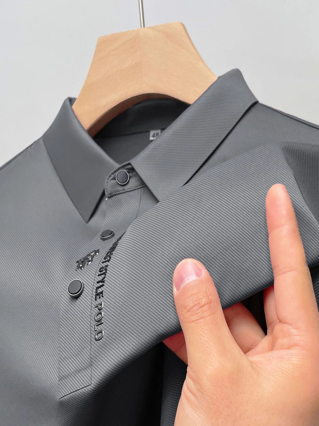 High end brand short sleeve polo shirt men's 2025 summer new trend embossed design casual ice silk breathable lapel Paul T-shirt