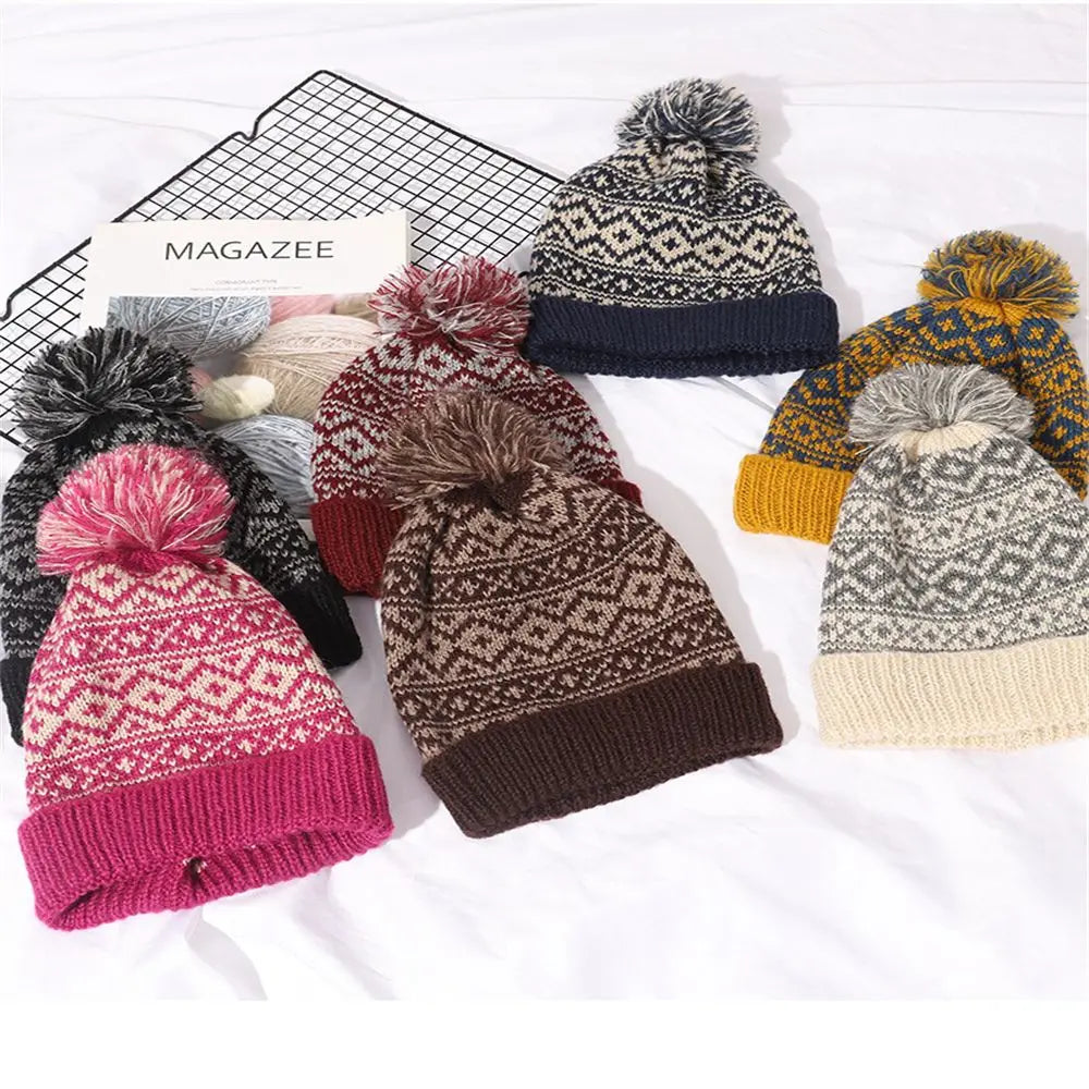 Ourdoor Winter Warm Mens Pom Pom Hat Knitted Beanie Cap Cable Bobble Hat Pom Wooly Cap