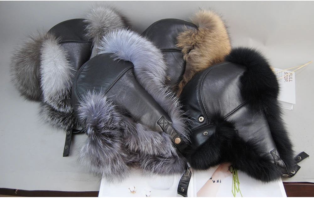 2026 Unisex Outdoor Windproof Winter Natural Real Fox Fur Bombers Hats Women Raccoon Fur Cap Luxury Real Sheepskin Leather Hat