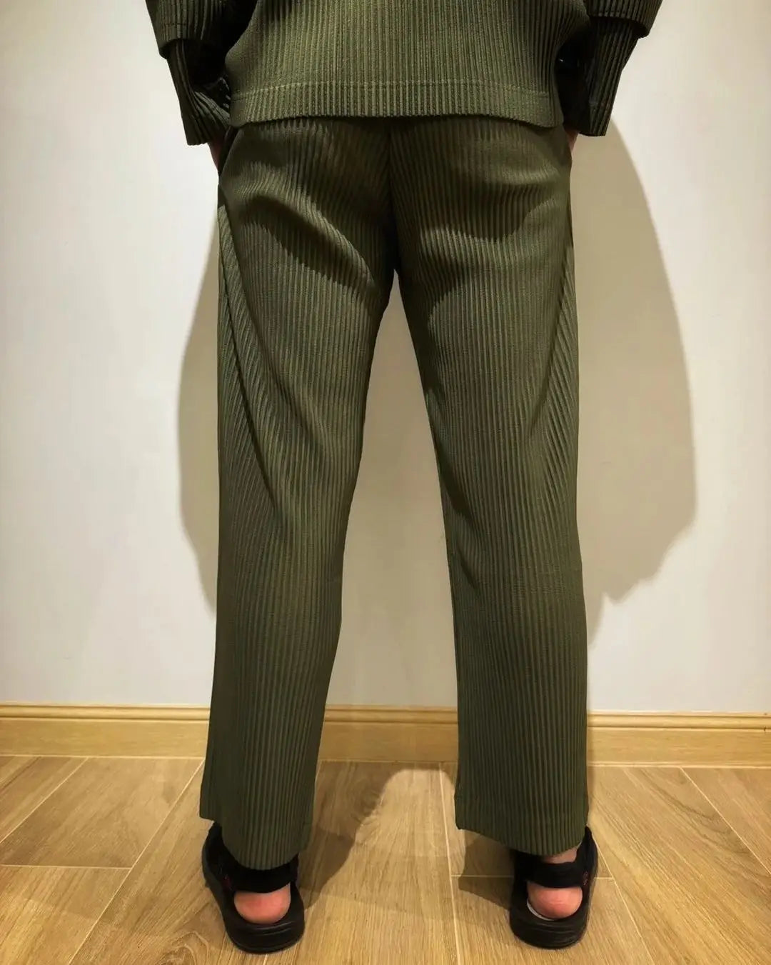 Pleats Pleated Commuter Pants Men's 2024 Autumn New Draped Elastic Trousers Casual Japanese Men Solid Color Nine Minute Pants