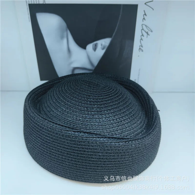 2026 New Summer Straw Fedoras Hats for Women Hostess Fashion Pillbox Hat Millinery Fascinator Designer Beret Hats Painter's Hat