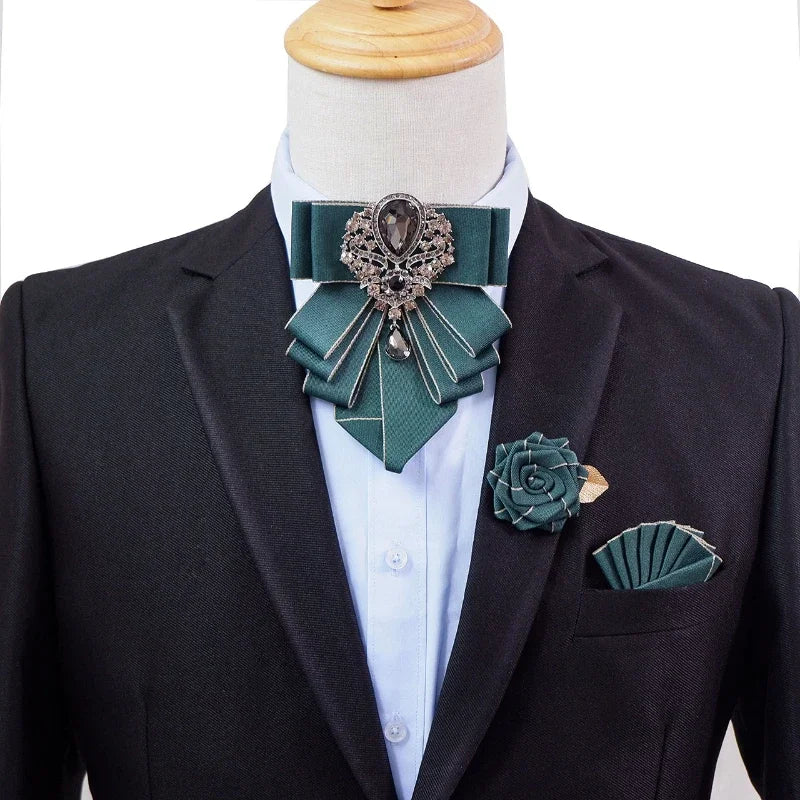 Vintage British Banquet Suit Shirt Collar Flowers Luxury French Men's Jewelry Bow Chest Clip 3-piece Set Wedding Bows Brooch Set