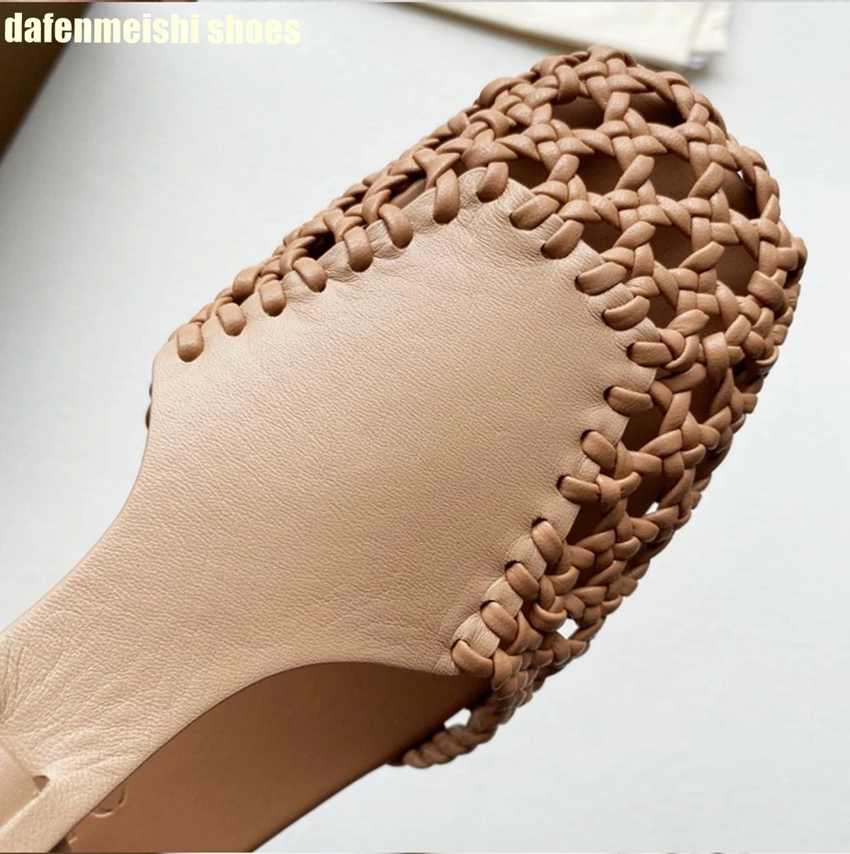 Flat Genuine Leather Woven Sandals Women's Hemp Rope Square Toe Summer Roman Shoes Singback Solid Color Fashion Shoes