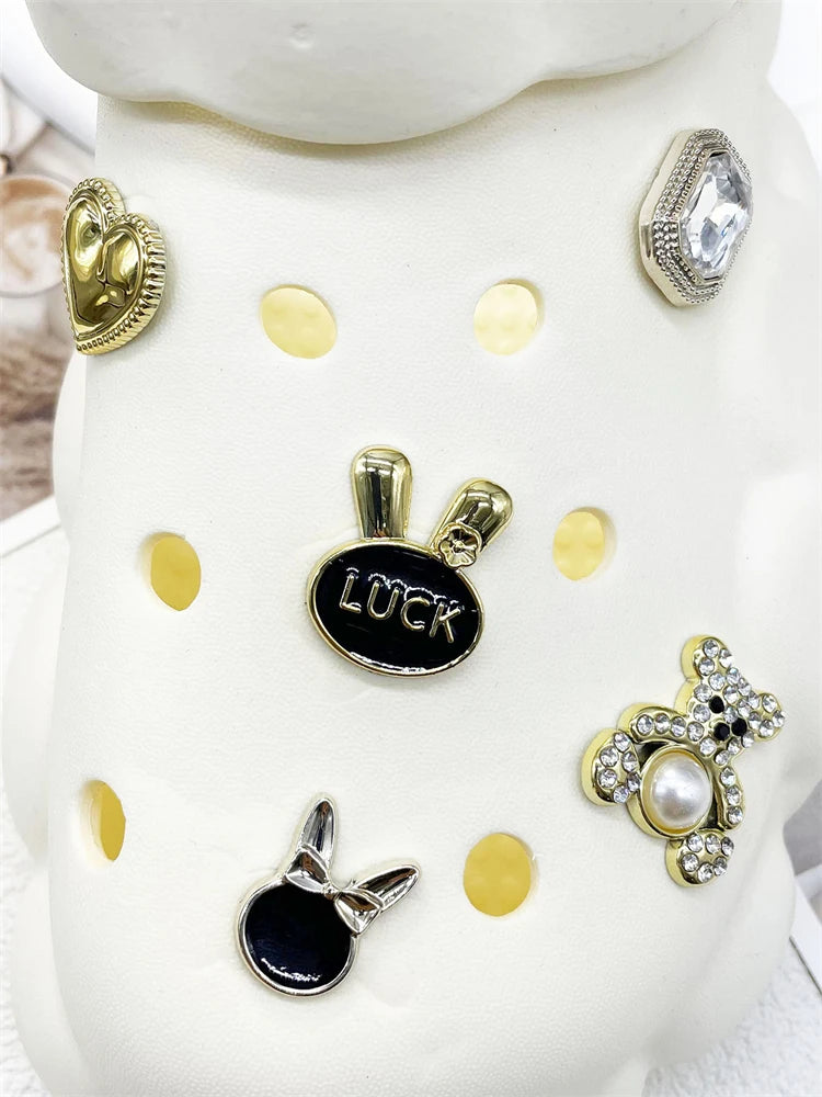 10PCS ABS Shoe Charms Bow Rhinestone Accessories For Clogs Bear Pearl Buckle Decorations Diy Women Lovely Garden Shoes Decor