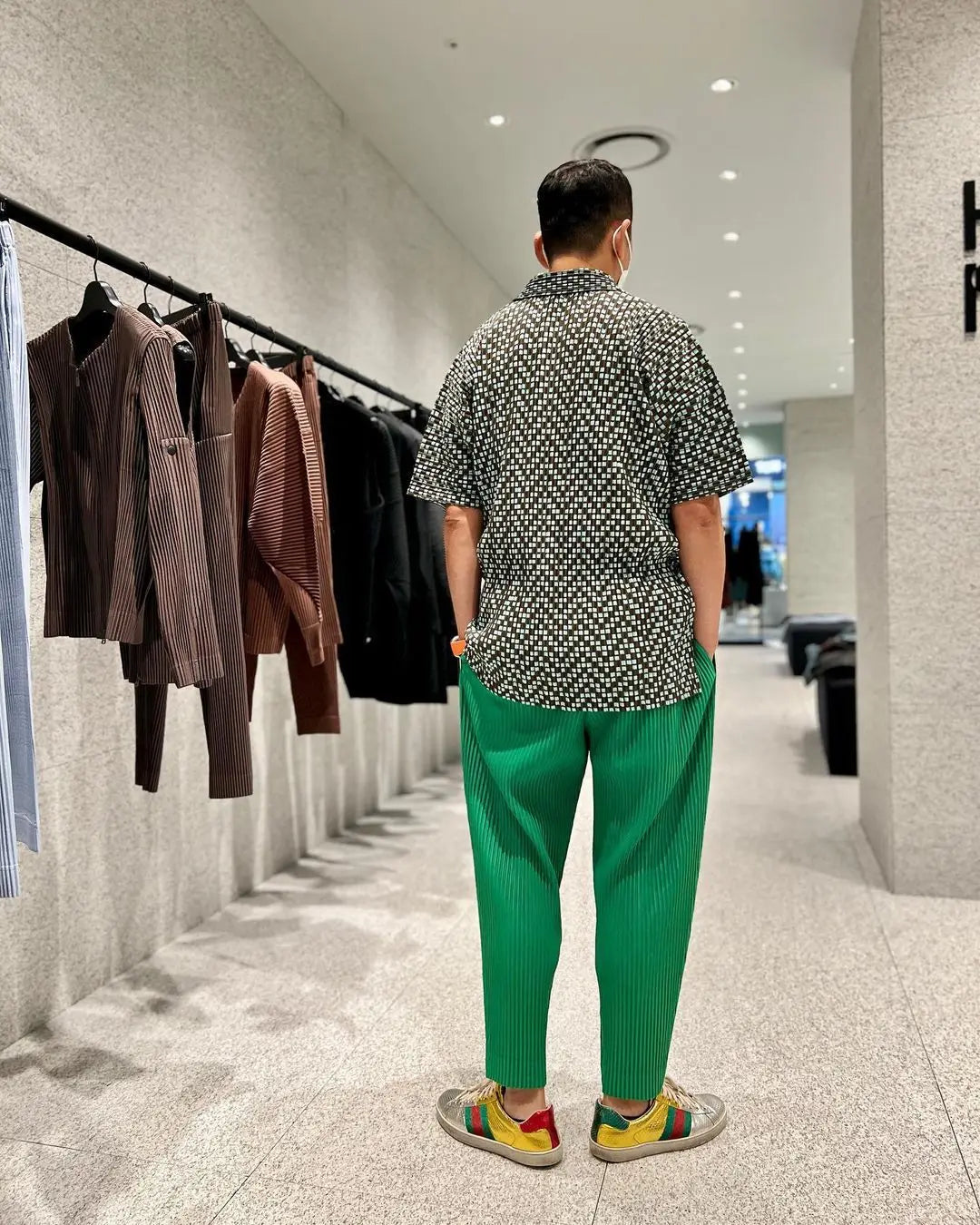 Pleats Pleated Commuter Pants Men's 2024 Autumn New Draped Elastic Trousers Casual Japanese Men Solid Color Nine Minute Pants