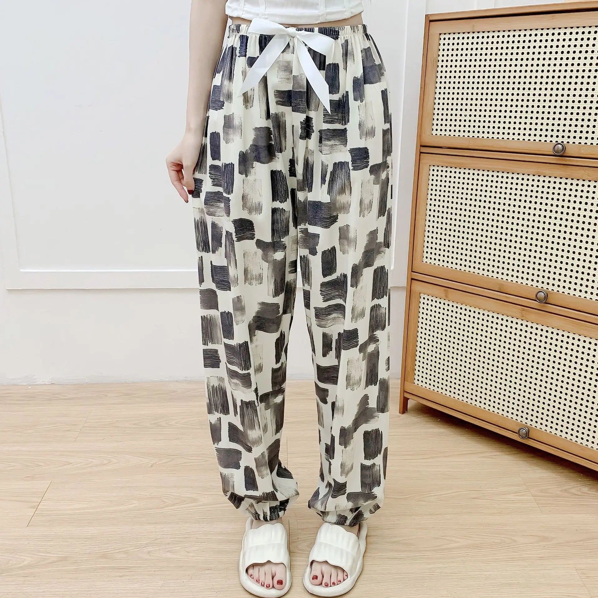 New Korean Style Pants Summer Cropped Trousers Women's Flower Home Clothes Loose Wide Leg Pants Casual Beach Outfits Sweatpants