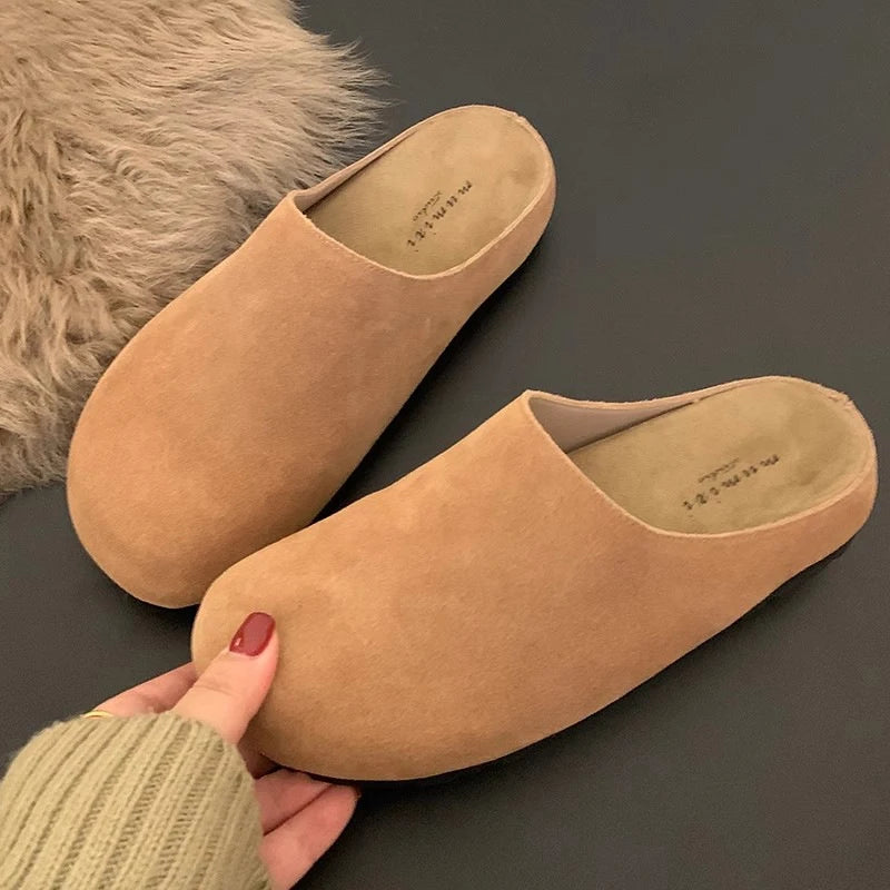 Crestar Fashion Flat Slippers For Women 2025 New Outdoor Cozy Soft Flat Mules Lady Retro Spring House Slides Antiskid Beach Shoe
