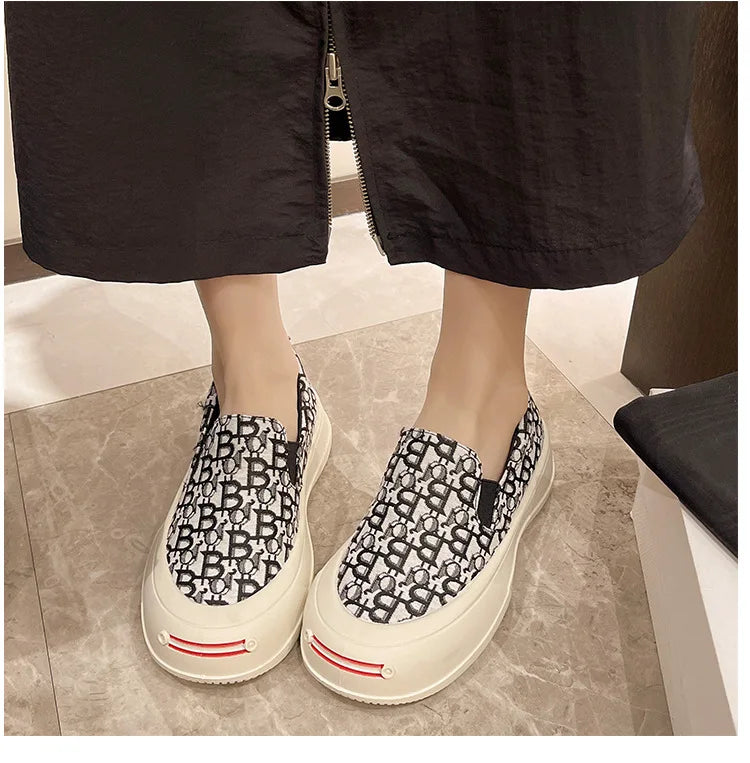Fashion Designer Women's Platform Sneakers Casual Comfortable Ladies Flat Canvas Shoes Girls Letter Printing Slip-on Loafers