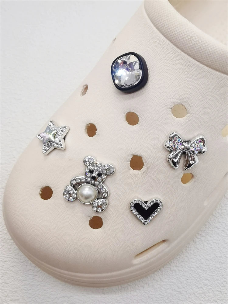 10PCS ABS Shoe Charms Bow Rhinestone Accessories For Clogs Bear Pearl Buckle Decorations Diy Women Lovely Garden Shoes Decor