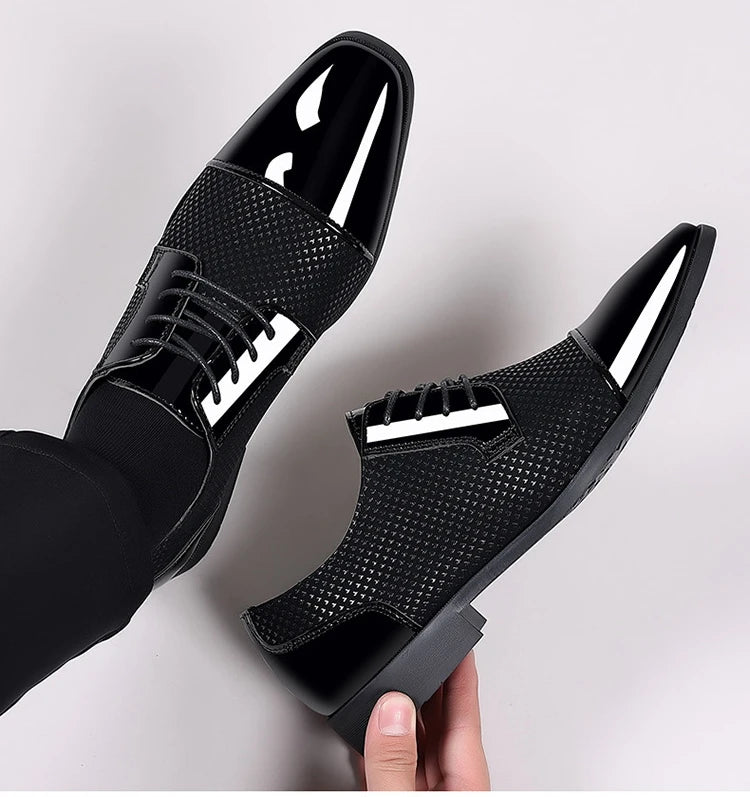Patent Leather Men's Dress Shoes Slip on Mens Casual Oxford Shoe Brand Moccasin Glitter Male Footwear Pointed Toe Shoes for Men